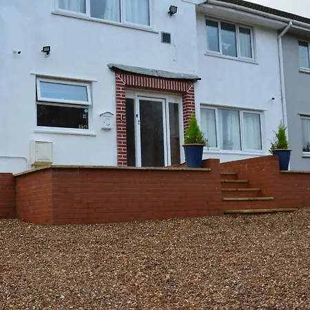 Double Bedroom With View To The Garden Oxford Exterior photo
