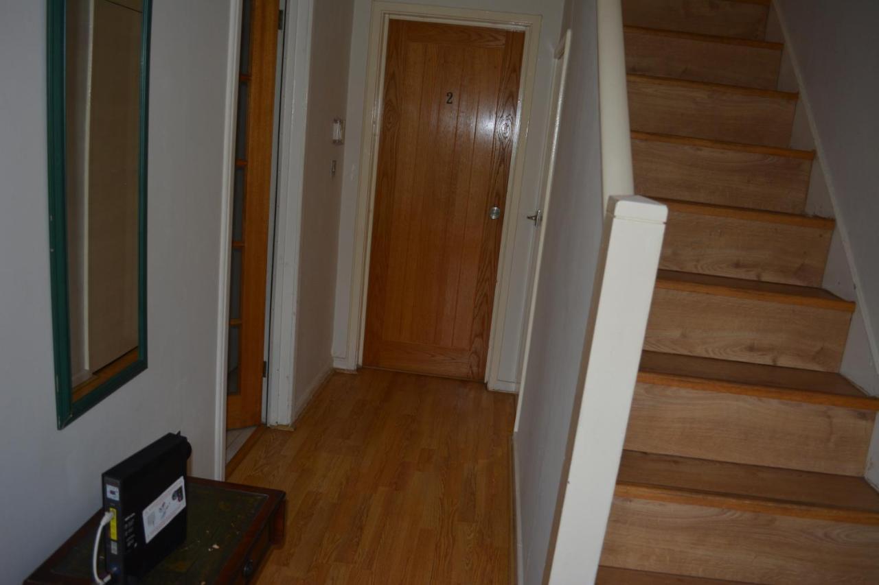 Double Bedroom With View To The Garden Oxford